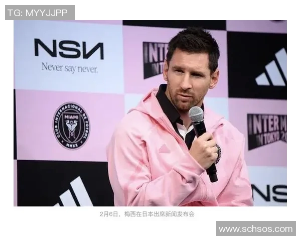 足球明星与女模特绯闻曝光引发热议背后的真相与图片揭秘